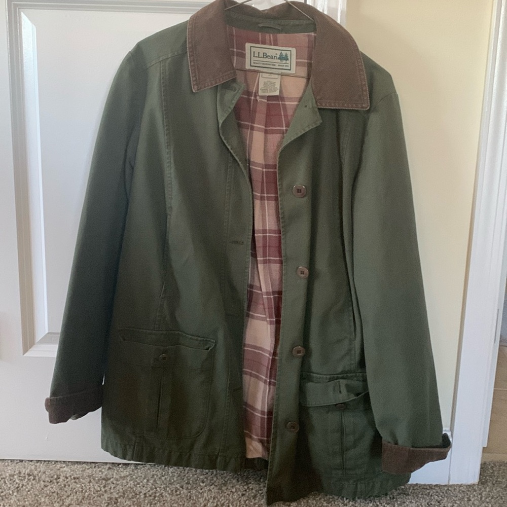 LL bean size small field coat